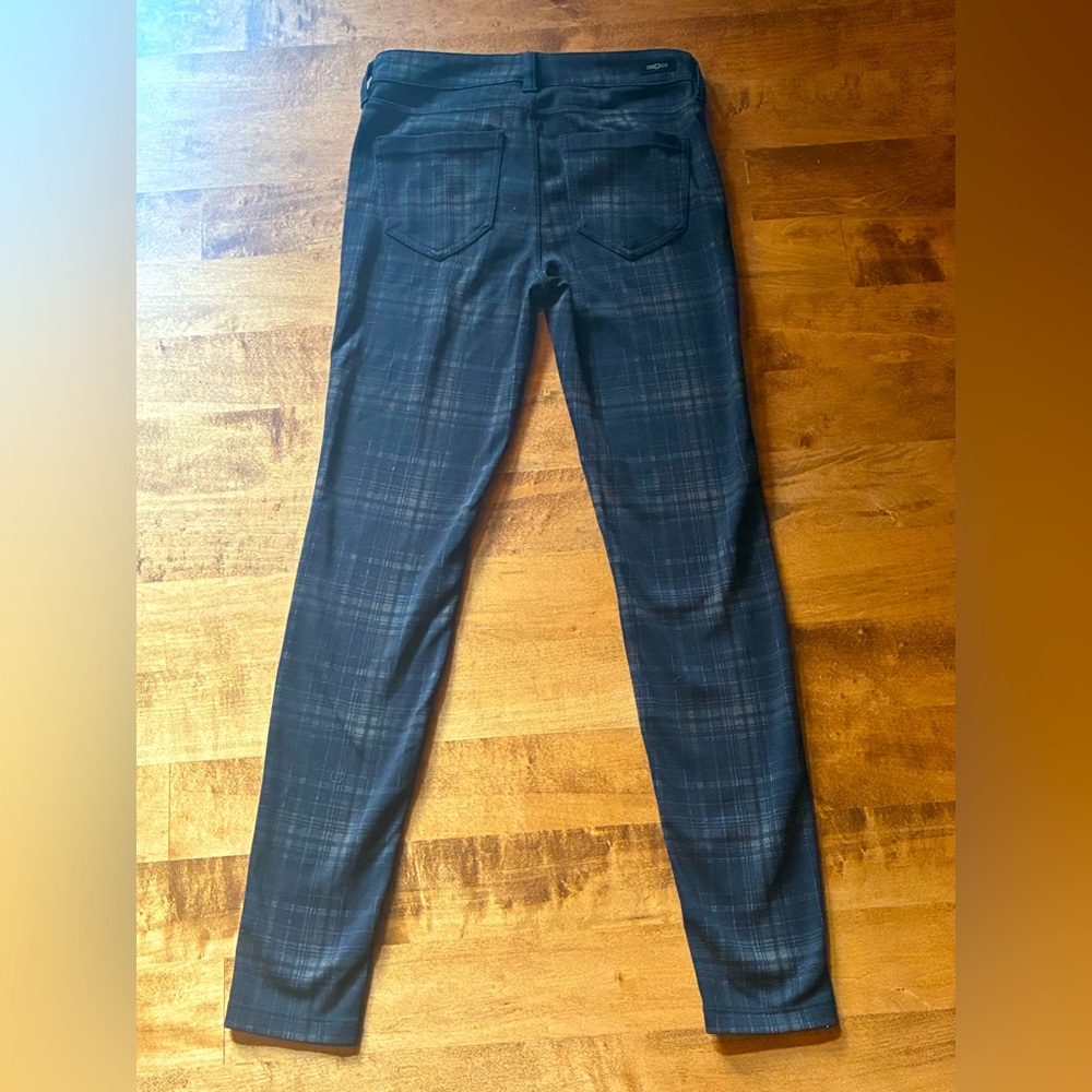 Liverpool plaid black jeans.